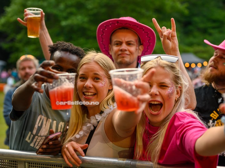 Gluecifer på Ravnedalen Live 2023 , Kristiansand. Foto: Svein Erik Nomeland