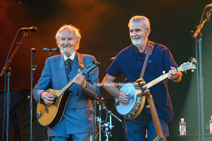 Sean Cannon med The Dublin Legends, Canal Street, Arendal. Foto: Svein Erik Nomeland