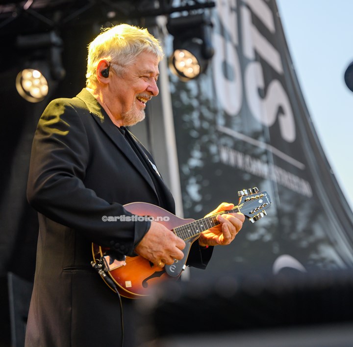 Åge Aleksandersen m/ Sambandet, Canal Street, Arendal. Foto: Svein Erik Nomeland