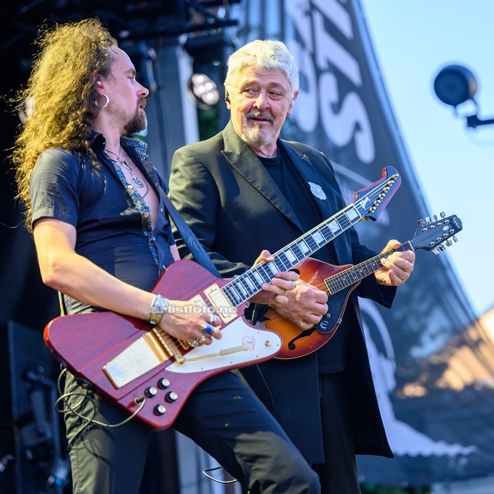 Åge Aleksandersen m/ Sambandet, Canal Street, Arendal. Foto: Svein Erik Nomeland