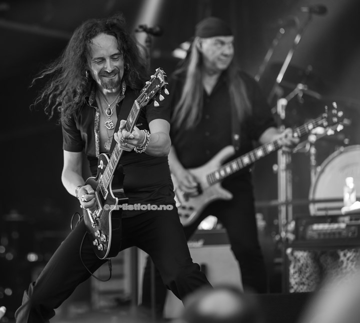 Åge Aleksandersen m/ Sambandet, Canal Street, Arendal. Foto: Svein Erik Nomeland