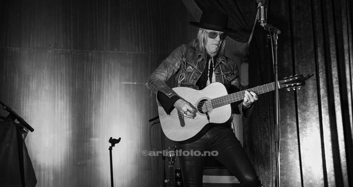 David Eugene Edwards på Gamla, Kristiansand. Foto: Margaretha Krug Aase