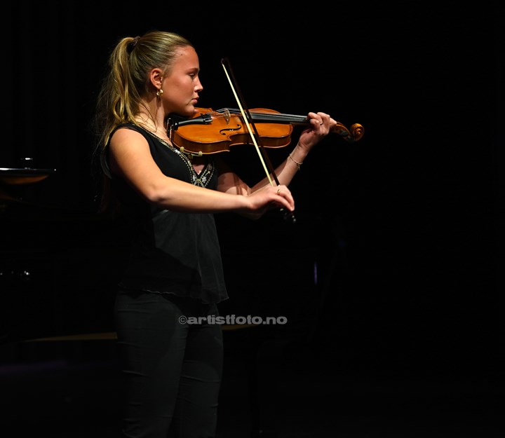 Lerke Langeland Øvland, Spira kulturhus, Flekkefjord. Foto: Svein Erik Nomeland