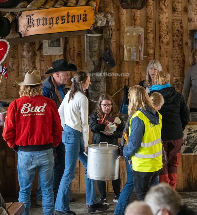 Sommerfest i Kongsdalen, Arvid Mæland, Foto: Svein Erik Nomeland