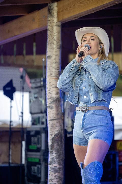 Carina Dahl, Sommerfest i Kongsdalen, Foto: Svein Erik Nomeland