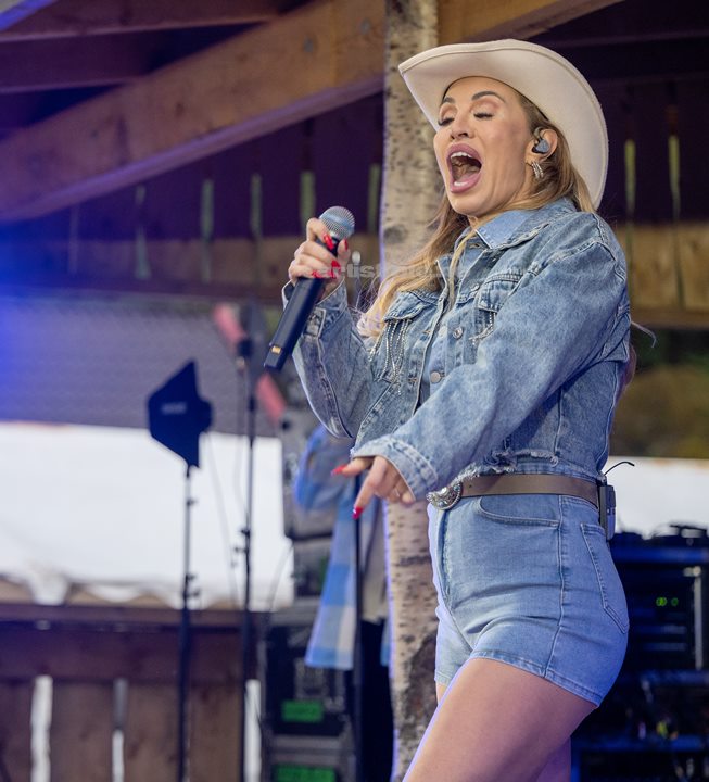 Carina Dahl, Sommerfest i Kongsdalen, Foto: Svein Erik Nomeland