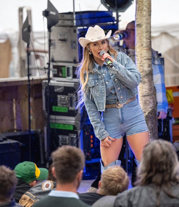 Carina Dahl, Sommerfest i Kongsdalen, Foto: Svein Erik Nomeland