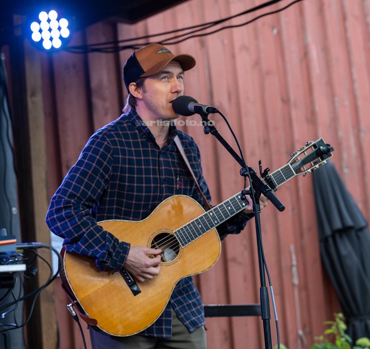 Konsert med Tønes, Posebyhaven, Kristiansand. Foto: Svein Erik Nomeland