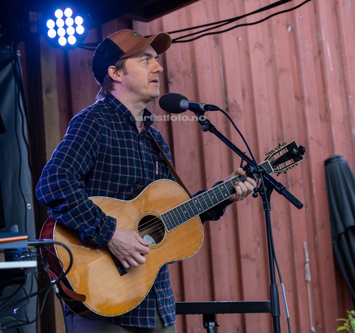 Konsert med Tønes, Posebyhaven, Kristiansand. Foto: Svein Erik Nomeland