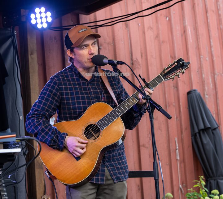 Konsert med Tønes, Posebyhaven, Kristiansand. Foto: Svein Erik Nomeland