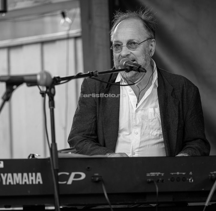 Lars Gunnar Lien,Tre Små Kinesere i Posebyhaven, Kristiansand, 2024. Foto: Svein Erik Nomeland