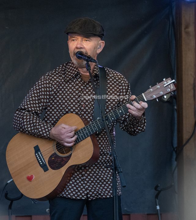 Ulf Risnes, Tre Små Kinesere i Posebyhaven, Kristiansand, 2024. Foto: Svein Erik Nomeland