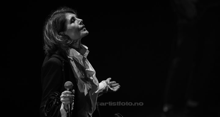 Konsert med Kari Bremnes i Kilden, Kristiansand. Foto: Svein Erik Nomeland