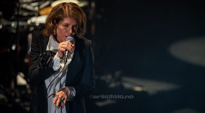 Konsert med Kari Bremnes i Kilden, Kristiansand. Foto: Svein Erik Nomeland