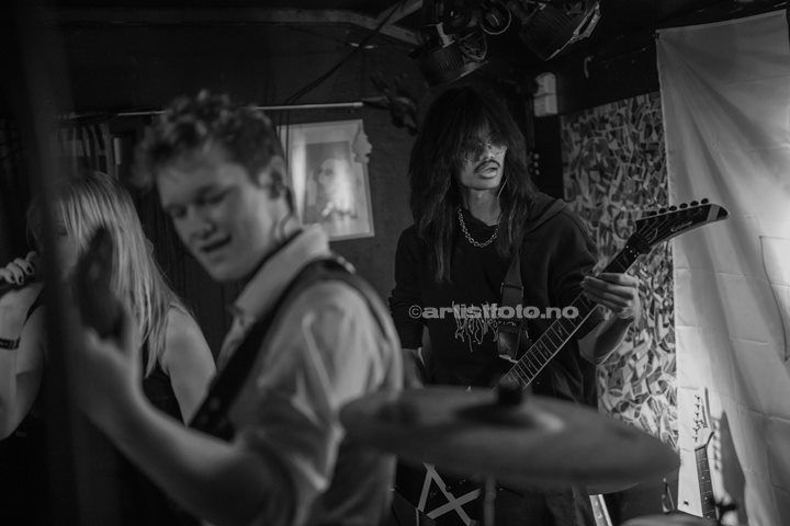 Engraved på Vaktbua, Kristiansand. Foto: Svein Erik Nomeland