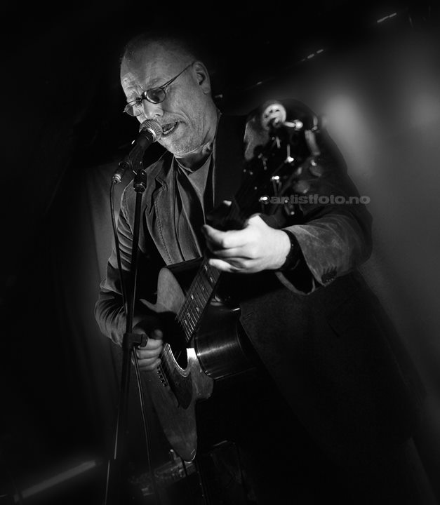 Lars Martin Myhre, død 28.12. 2024. ( Arkivbilde ‎8. 3. 2015 på Sjøboden i Mandal). Foto: Svein Erik Nomeland