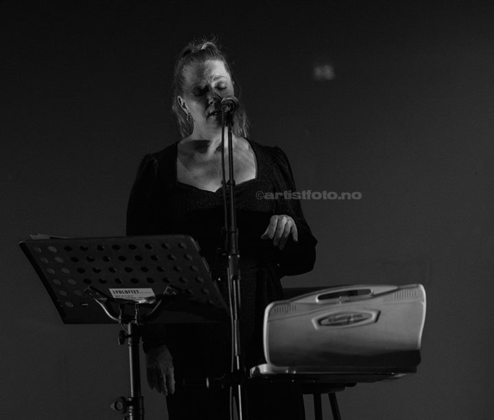 Rebecca Reimers, Myrull, Under, Lindesnes. Foto: Svein Erik Nomeland