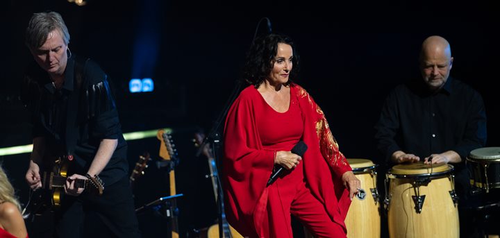 Fra venstre: Kjell Harald Litangen, Inger Lise Rypdal, Martin Windstad. Waterloo – Vår ABBA-hyllest, Kilden Kristiansand. Foto: Svein Erik Nomeland