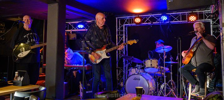 De Musikalske Dvergene på Madam Felle, Bergen. Foto: Svein Erik Nomeland