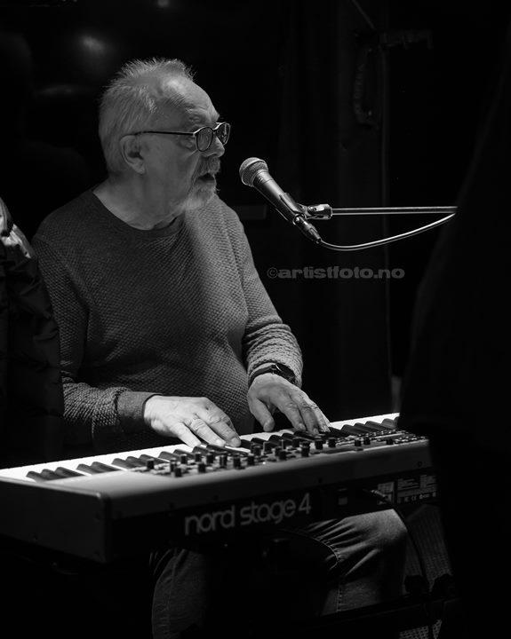 De Musikalske Dvergene på Madam Felle, Bergen. Foto: Svein Erik Nomeland