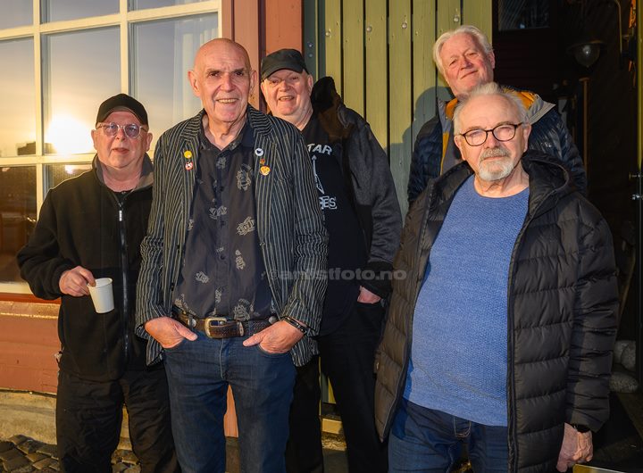 De Musikalske Dvergene på Madam Felle, Bergen. Foto: Svein Erik Nomeland