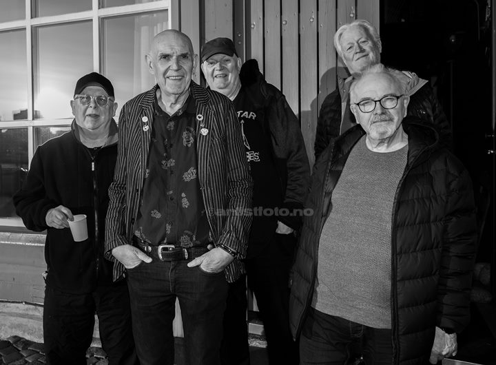 De Musikalske Dvergene på Madam Felle, Bergen. Foto: Svein Erik Nomeland