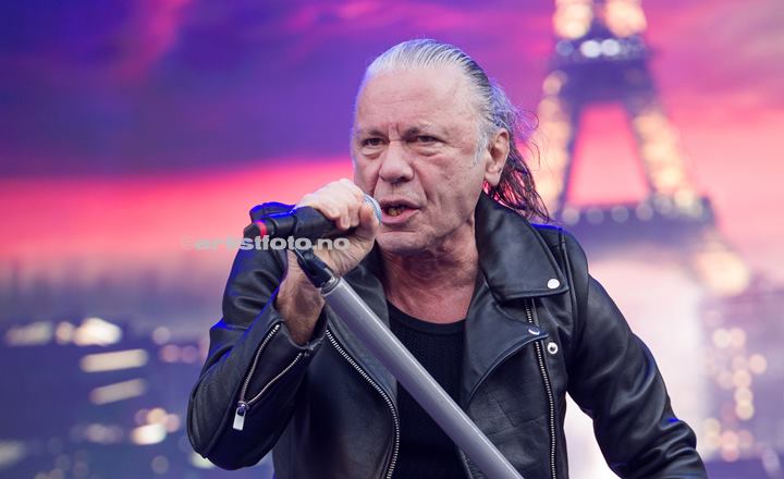 Bruce Dickinson, Iron Maiden, Lyse Arena, Stavanger. Foto: Svein Erik Nomeland