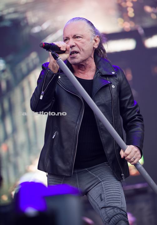 Bruce Dickinson, Iron Maiden, Lyse Arena, Stavanger. Foto: Svein Erik Nomeland
