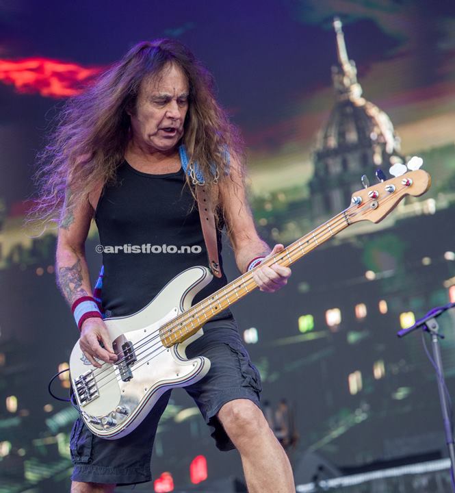 Steve Harris, Iron Maiden, Lyse Arena, Stavanger. Foto: Svein Erik Nomeland