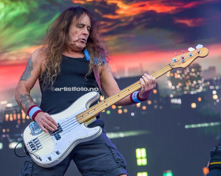 Steve Harris, Iron Maiden, Lyse Arena, Stavanger. Foto: Svein Erik Nomeland