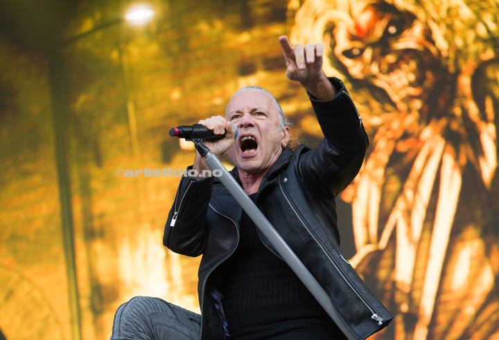 Bruce Dickinson, Iron Maiden, Lyse Arena, Stavanger. Foto: Svein Erik Nomeland