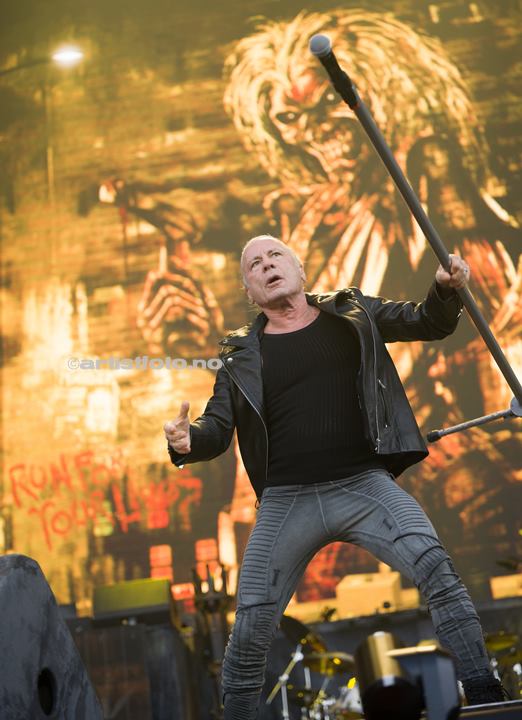 Bruce Dickinson, Iron Maiden, Lyse Arena, Stavanger. Foto: Svein Erik Nomeland