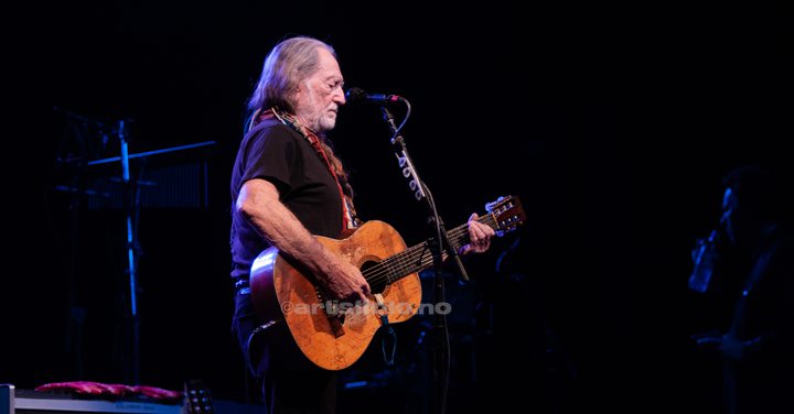 Willie Nelson i Fibo Trespohallen, Lyngdal 04.05.2008. Foto: Svein Erik Nomeland