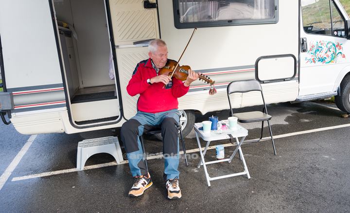Einar Øverland fra Seljord besøkte Setesdal Folkemusikkfestival, Rysstad. Foto: Svein Erik Nomeland