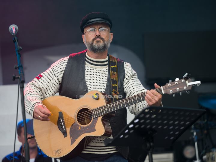 Jahn Lengervik m/band, Skalldyrfestivalen, Mandal. Foto: Svein Erik Nomeland
