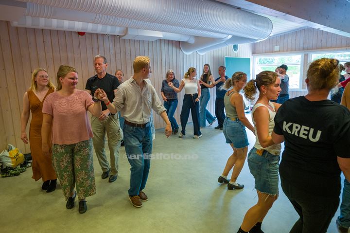 Tor Espen Helle og Birgit Annette Helle, Setesdal Folkemusikkfestival, Rysstad. Foto: Svein Erik Nomeland