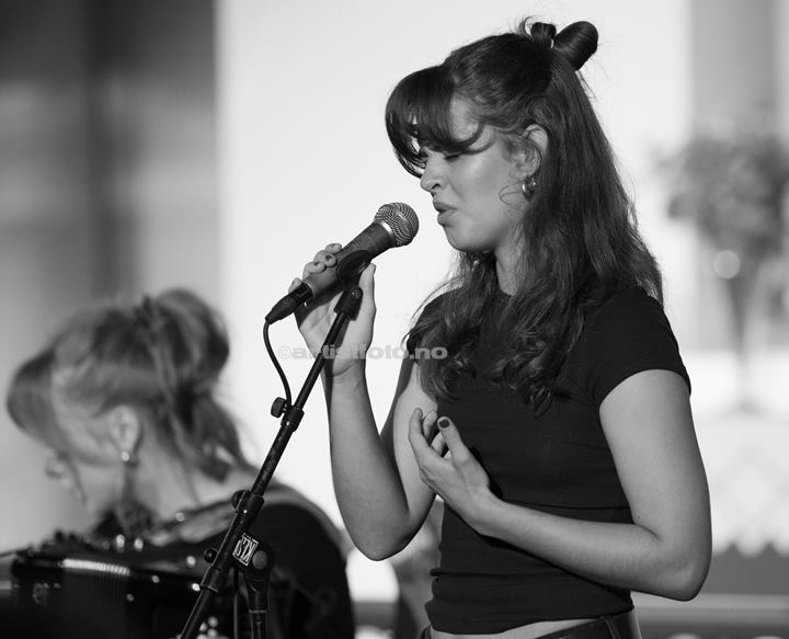 ULD i Vår Frelsers Kirke, Farsund Folk Festival. Foto: Svein Erik Nomeland