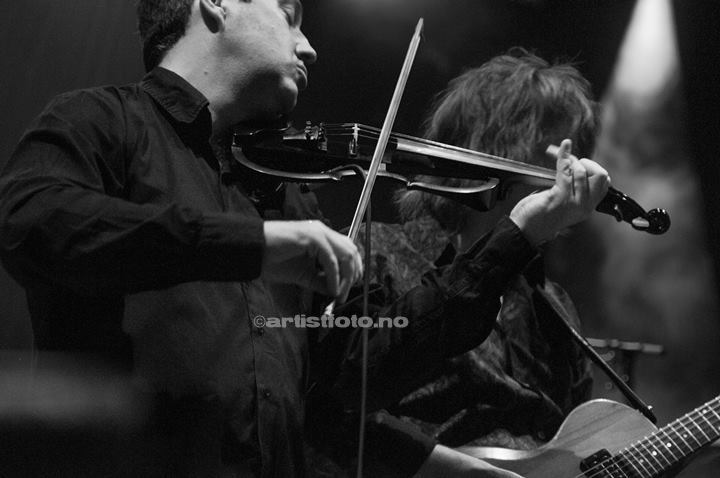 Waterboys, Canal Street, Arendal 24.07.2008. Foto: Svein Erik Nomeland