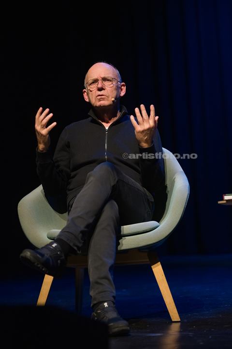 Trond- Viggo Torgersen, Kroppen for voksne, Lyngdal Kulturhus. Foto: Svein Erik Nomeland