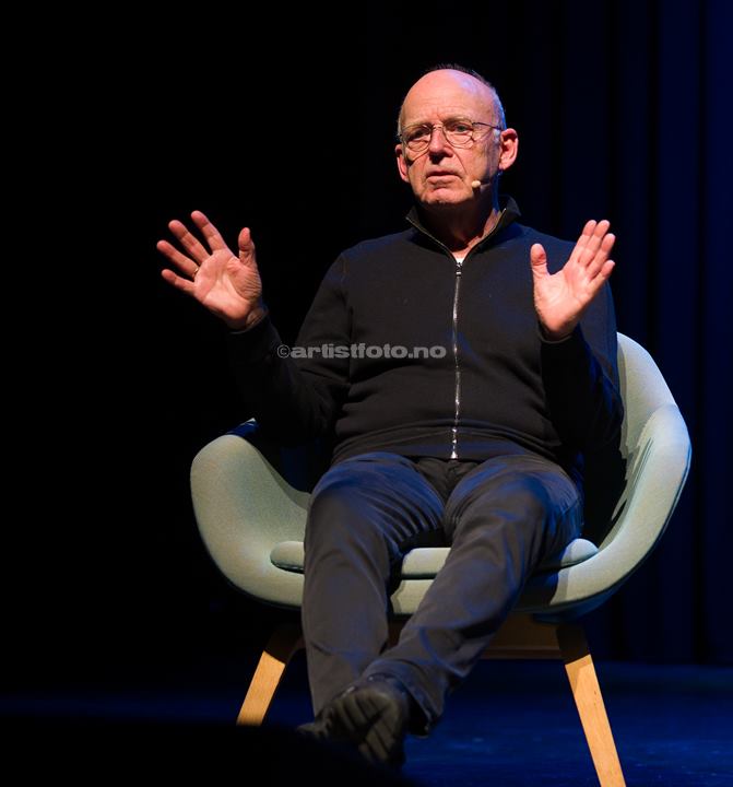 Trond- Viggo Torgersen, Kroppen for voksne, Lyngdal Kulturhus. Foto: Svein Erik Nomeland