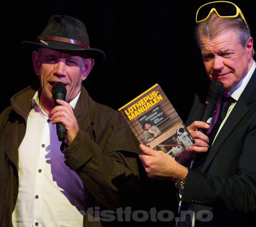 Fra venstre: Lothepus ok Alex Rosén(header). Foto: Svein Erik Nomeland