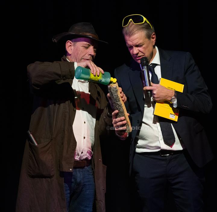 Fra venstre: Lothepus, Alex Rosén. DJ KAK, Kvinesdal Kulturhus. Foto: Svein Erik Nomeland