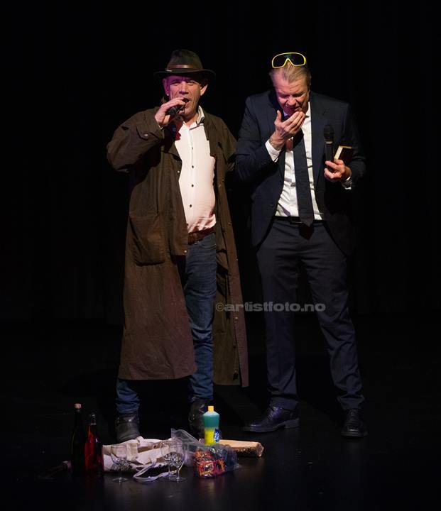 Fra venstre: Lothepus, Alex Rosén. DJ KAK, Kvinesdal Kulturhus. Foto: Svein Erik Nomeland