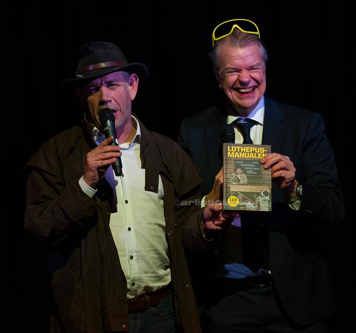 Fra venstre: Lothepus, Alex Rosén. DJ KAK, Kvinesdal Kulturhus. Foto: Svein Erik Nomeland