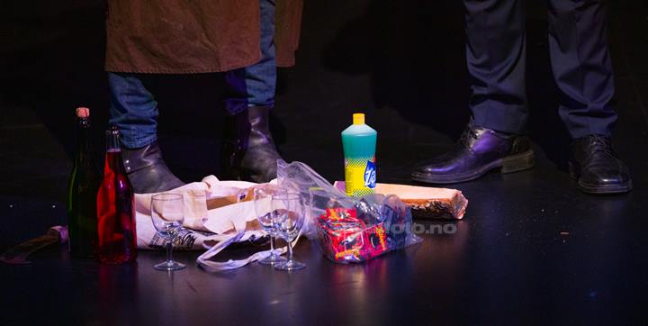 Fra venstre: Lothepus, Alex Rosén. DJ KAK, Kvinesdal Kulturhus. Foto: Svein Erik Nomeland