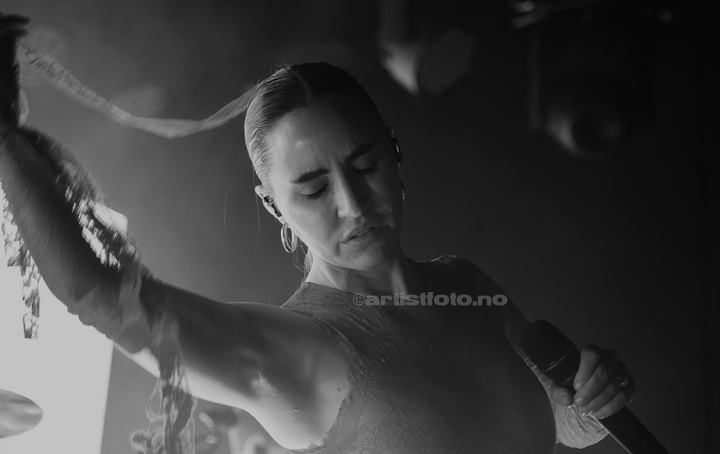 Highasakite, Caledonien Hall, Kristiansand. Foto: Ann Cathrin Valle Bjelkåsen