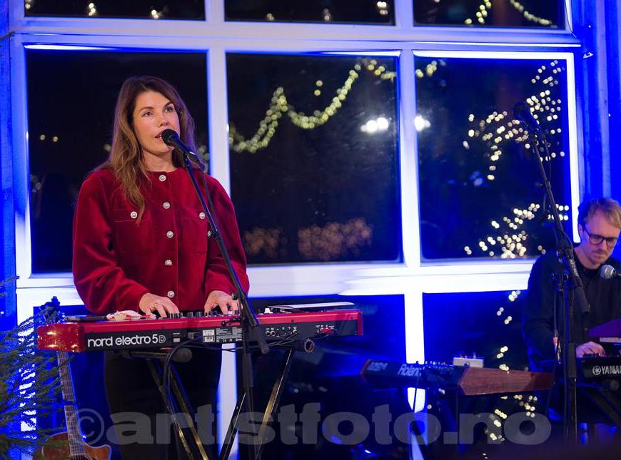 Hilde Selvikvåg, Lindland farm, Kvinesdal(header). Foto: Svein Erik Nomeland