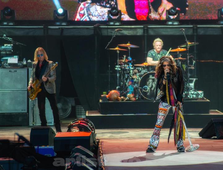 Aerosmith, Odderøya Live, Kristiansand (foto: 4.6.2014)(header). Foto: Svein Erik Nomeland