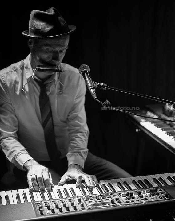 Gøran Grini, Paal Flaata konsert, Vaktbua, Kristiansand. Foto: Svein Erik Nomeland