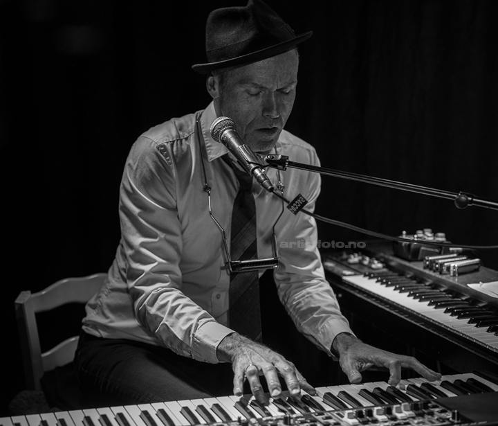 Gøran Grini, Paal Flaata konsert, Vaktbua, Kristiansand. Foto: Svein Erik Nomeland